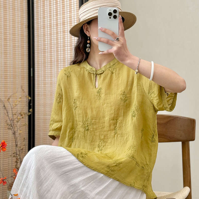 Summer women's casual loose jacquard linen shirt women's new Chinese short sleeved summer women's versatile top