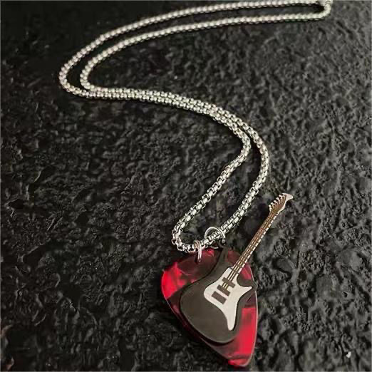 Necklace Punk Rock Guitar Pick Necklace Men Trendy Niche Design Personality Disco Hip-Hop Couple Pendant Accessories Necklace