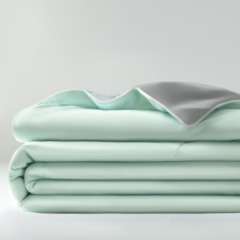 Class A maternal infant grade ice silk suitable for single and double beds, machine washable, air conditioning quilt, summer student dormitory quilt