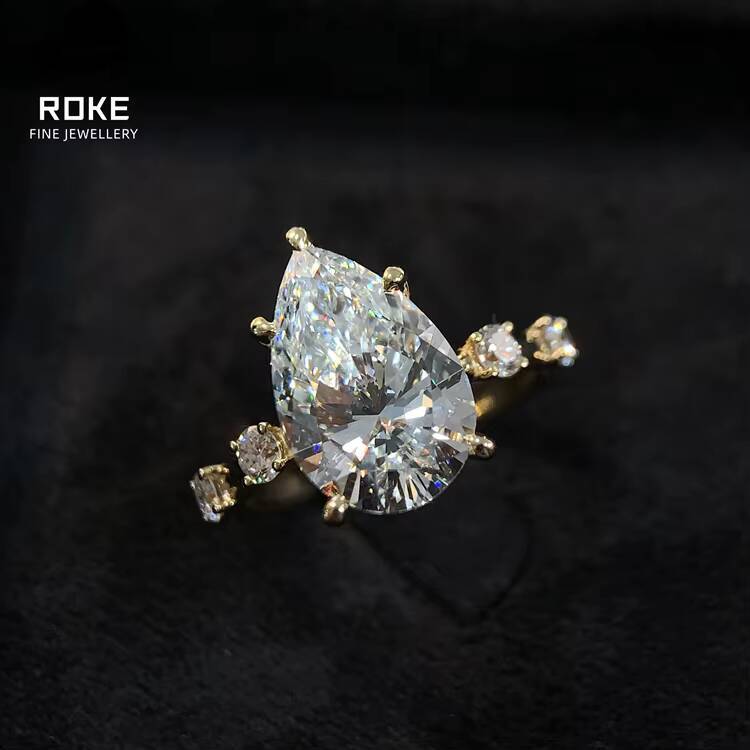 9K-18K Gold Elegant Ladies 403ct Diamond Ring Lab-grown Pear-shaped Diamond Centre Stone Claw-set Design