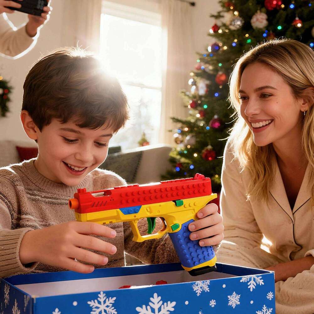 Building block A blue, yellow and red gun. Toy guns can be fired. Collectible desktop ornaments. Gifts for children. Z260305