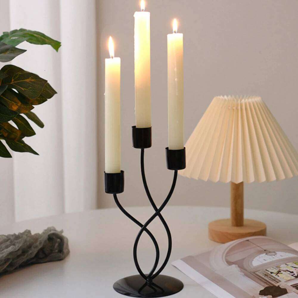European Style Iron Candle Holder Romantic Dinner Table Decor Home Living Room Ornament for Candlelight Decoration XJ260305