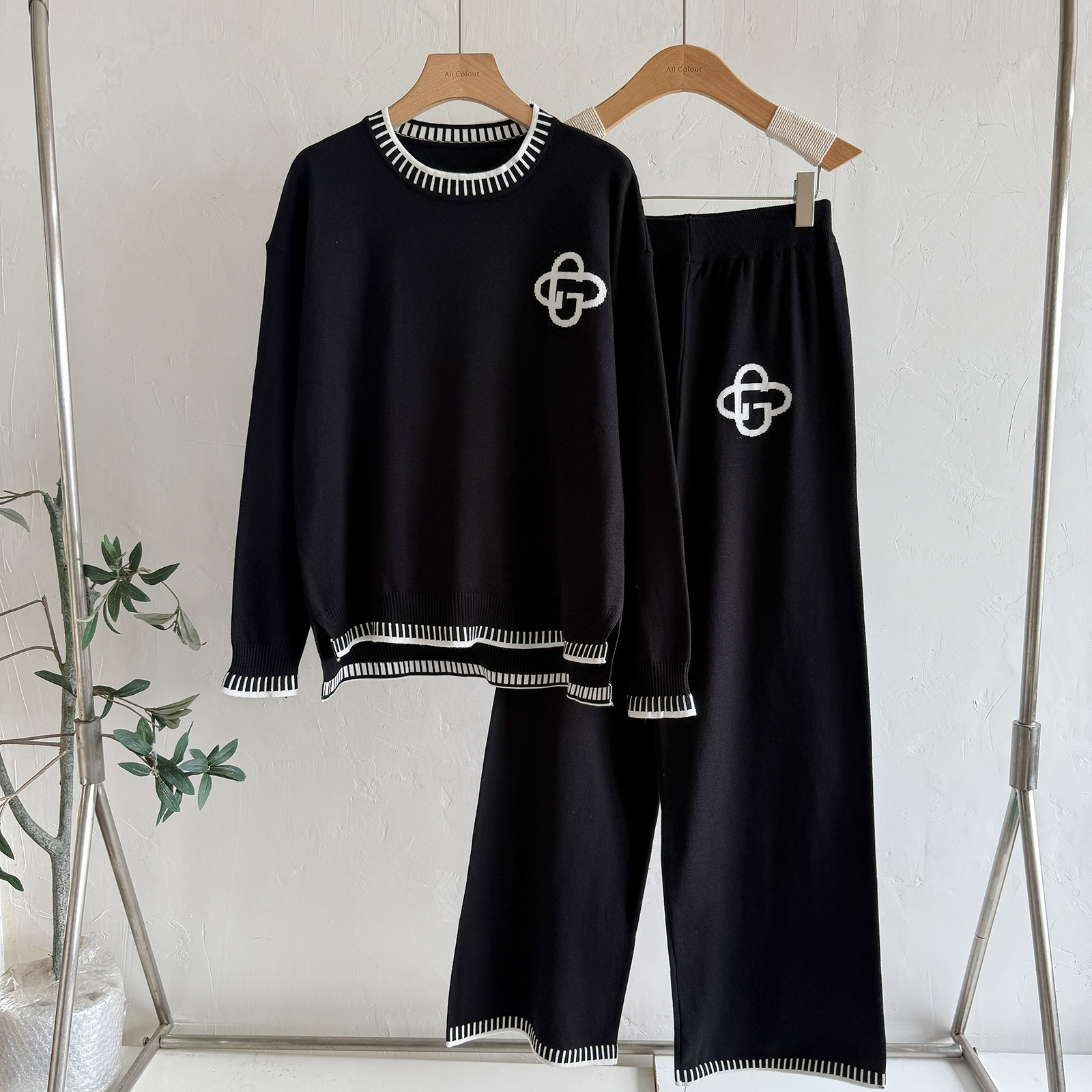 European and American Cross-Border Fashion Woolen Suit Autumn Winter Top + Casual Sports Wide-Leg Pants Knitted Two-Piece Set for Women
