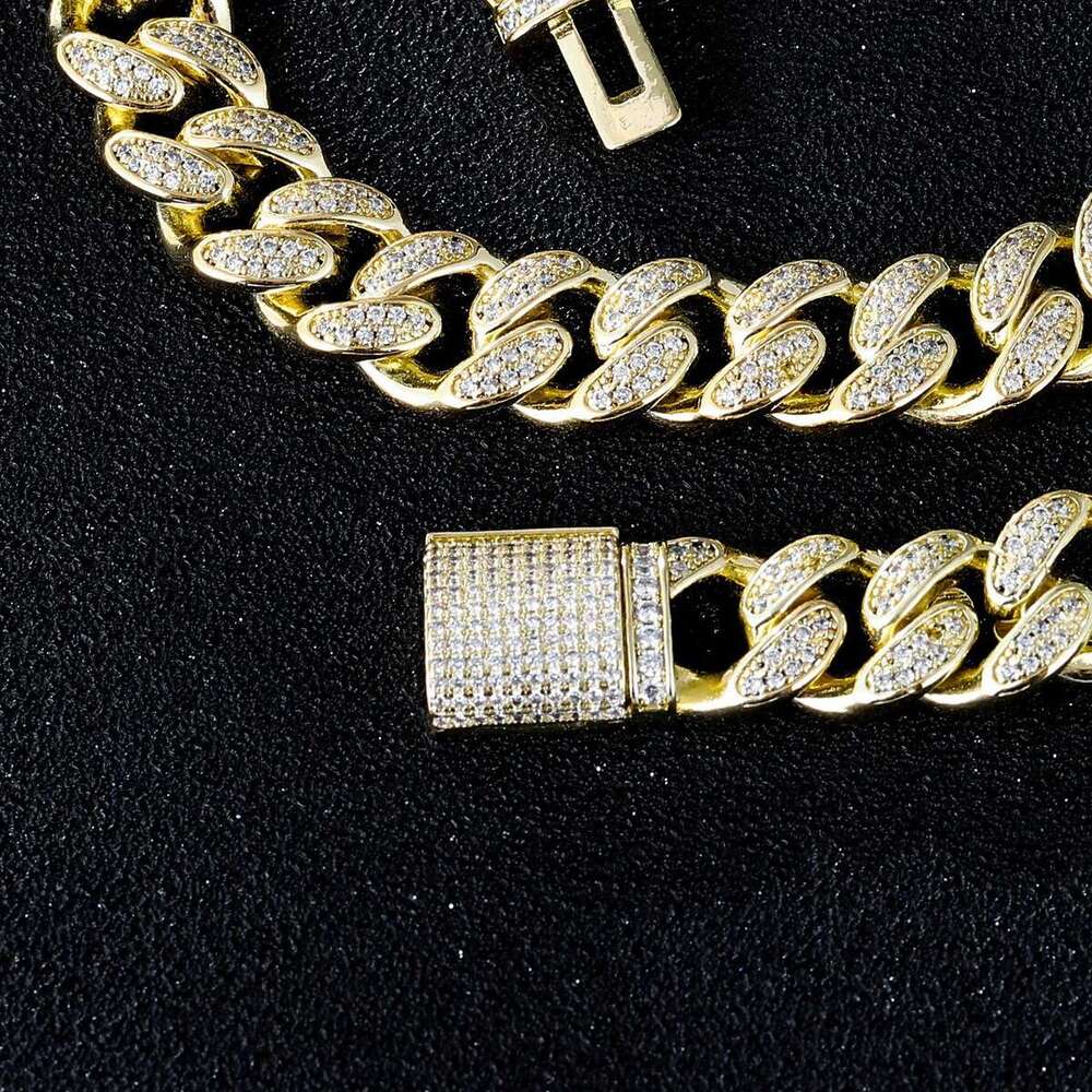 European and American hip-hop jewelry, eye-shaped zircon men's high-quality micro-inlaid diamond Cuban necklace, hiphop