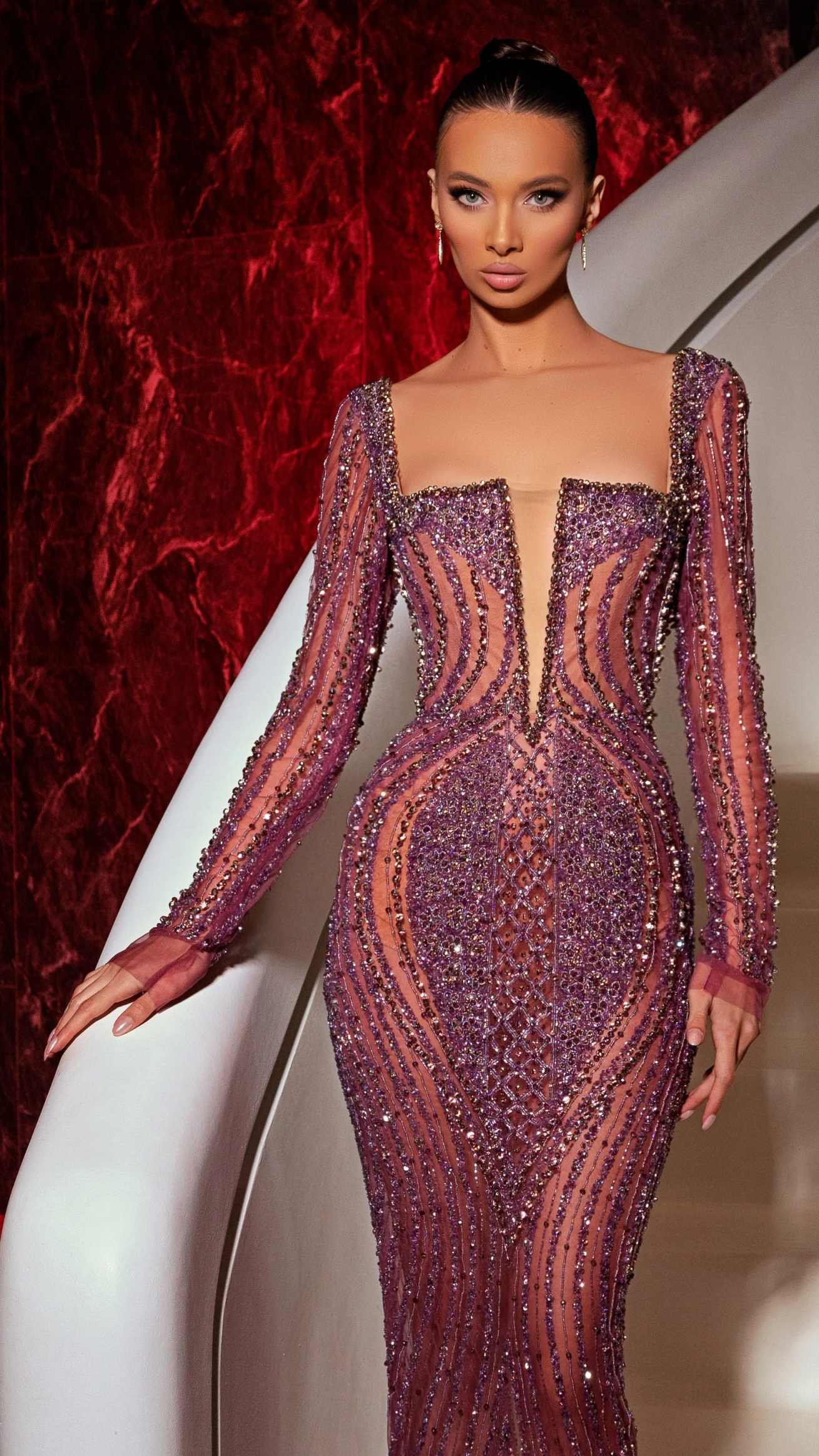 Sexy Square Neck Evening Dresses Customized Luxury Sequined Beading Prom Dress Long Sleeve Floor Length Party Gown