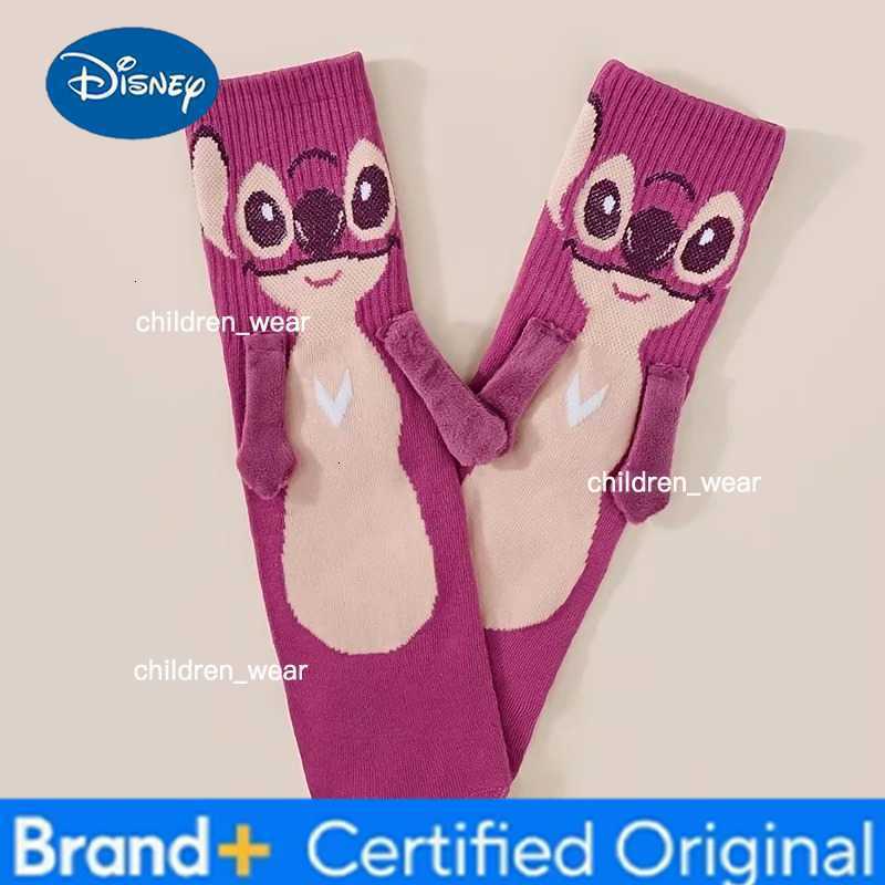 Disney needle magnet hand in hand socks cartoon fun fashion soft comfortablecreative adult children Christmas socks winter gifts H260306