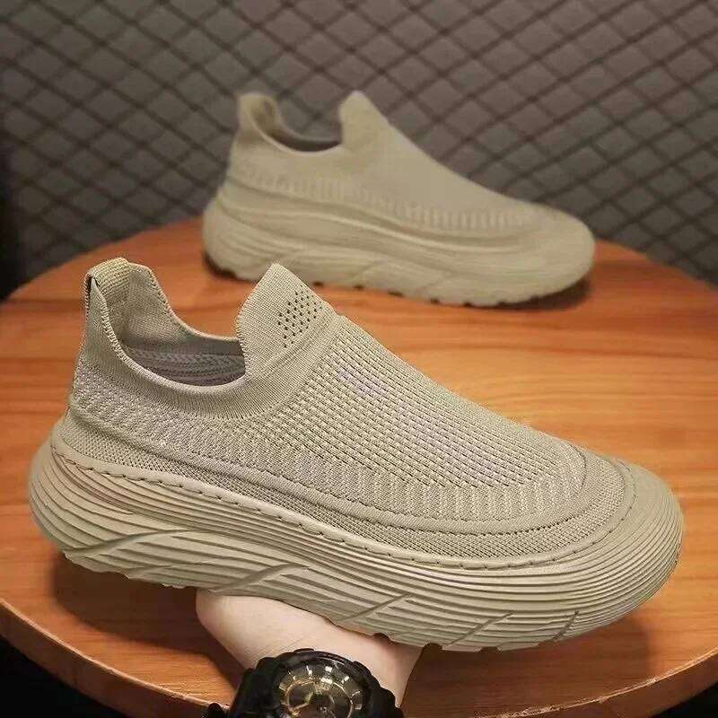 European 2025 New Spring Casual Sports Men's Sneakers Breathable Mesh Upper Knitted Men Shoes Thick Base Single