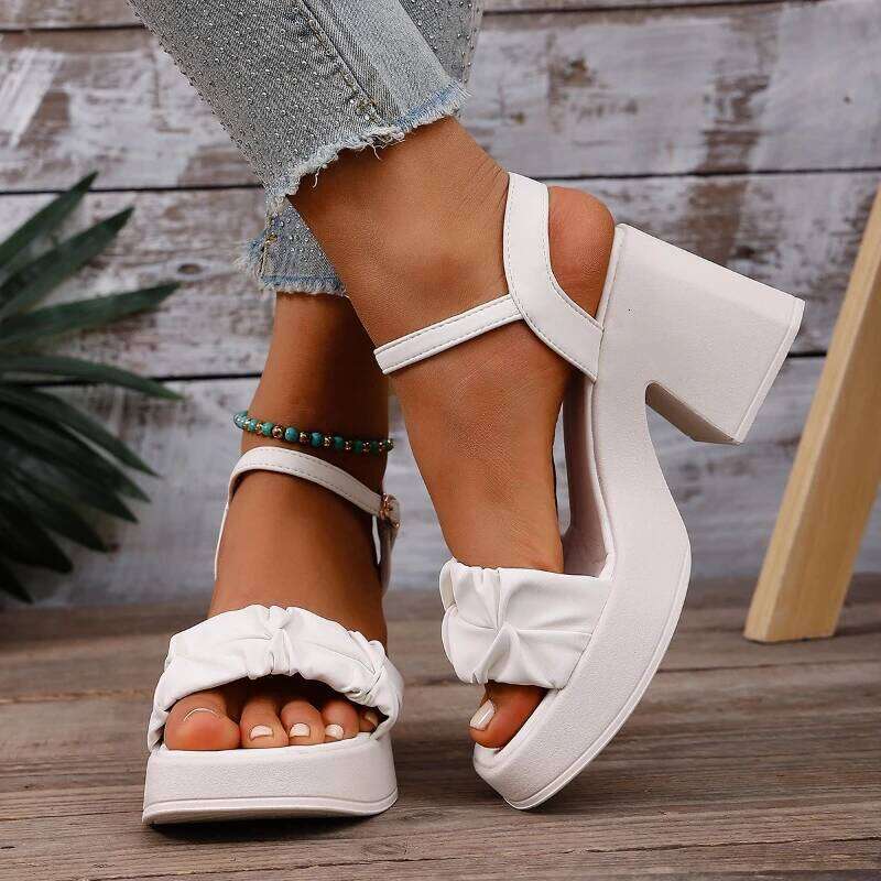 Summer 2026 new women's one-piece high-heeled open toe with fashionable buckle solid color comfortable sandals