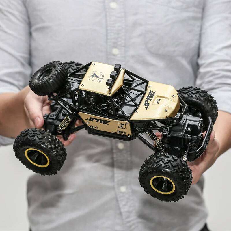 1:16 Monster 4WD 2.4G Remote Car Off-Road Vehicle Control Truck Boy Children's Toys C260305