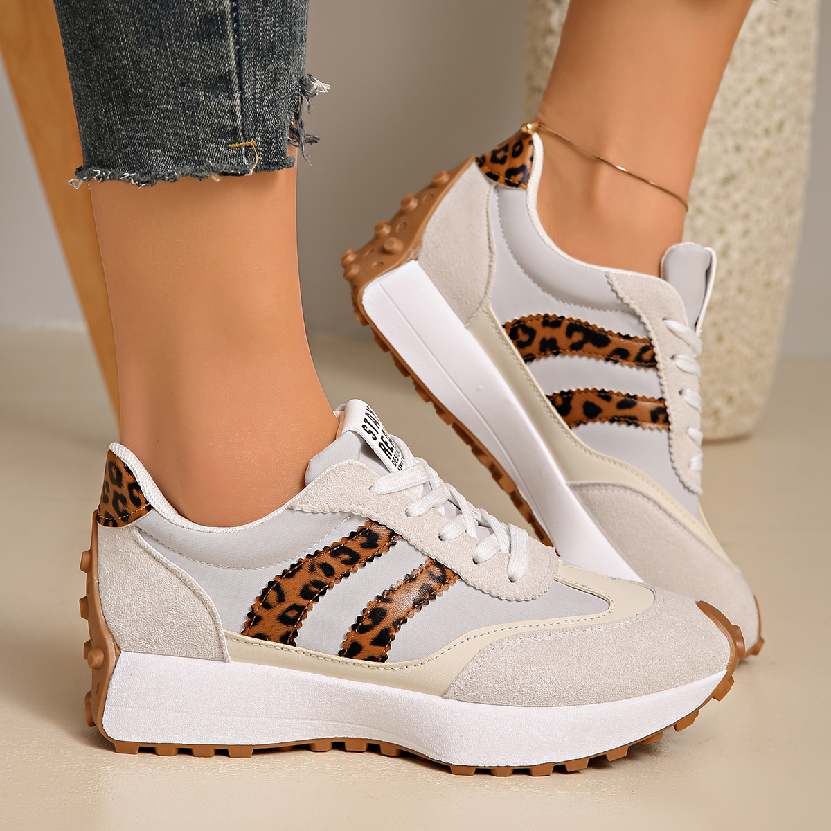 New 2026 Women Sneakers Thick Bottom Casual Fashion Sneakers Women Lightweight Soft Bottom Sport Shoes Women Summer Mesh Shoes Ladies Patchwork Runnin