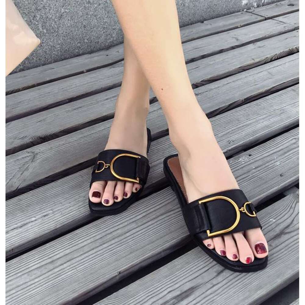 Wholesale 2025 Summer Outdoor Women Shoes Famous Designer Brand Female Heels Sandals Fashion Slipper for Lady