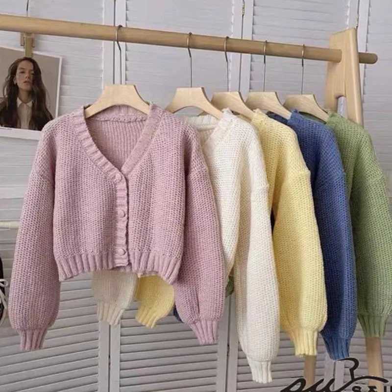 Solid Cropped Knitted Cardigan for Woman 2025 Comfortable Soft Single-Breasted Sweater Jacket Korean V-Neck Long Sleeve Knitwear M260306