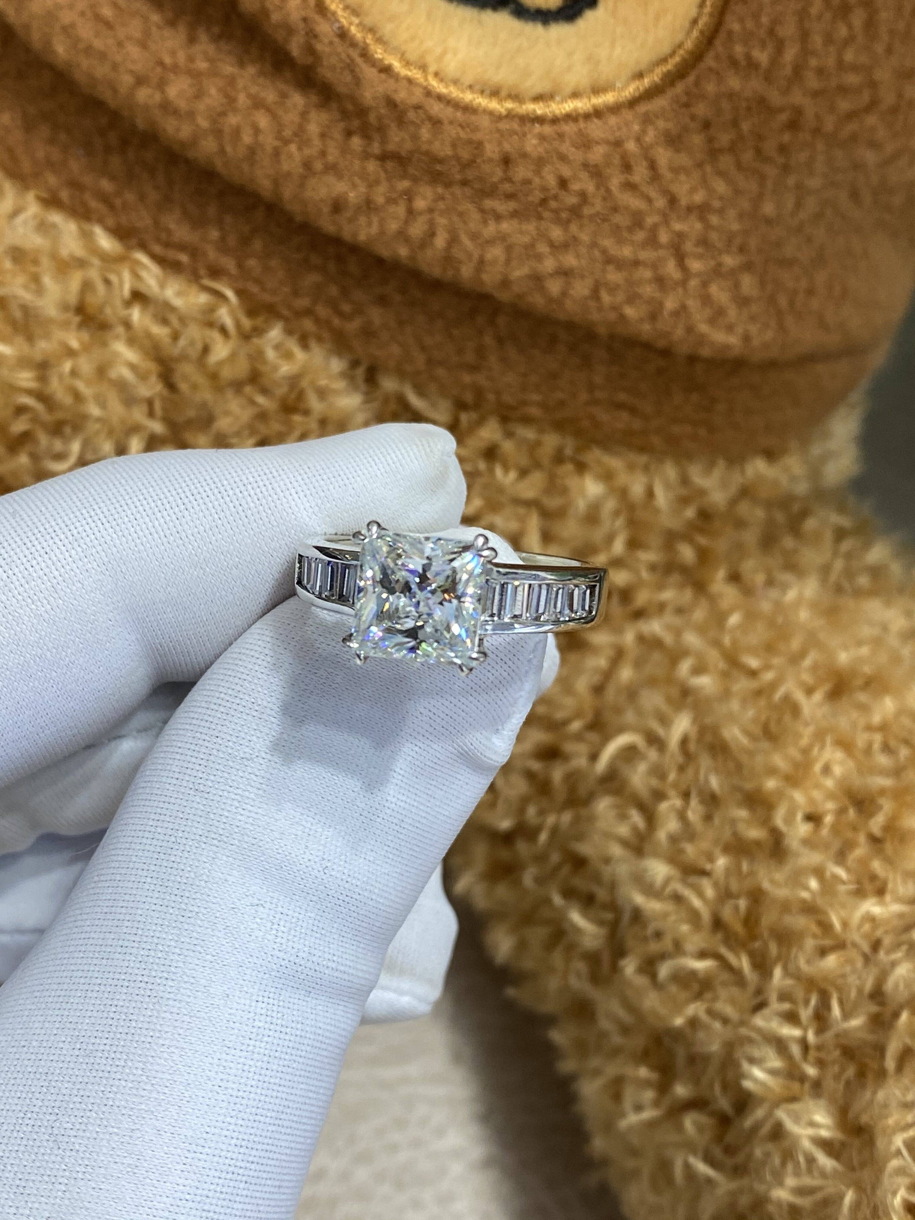 New 2 Karat Princess Square Cultivated Diamond Ring for Women Pt950 Platinum Prong Setting IGI Certified Fashion Light Luxury
