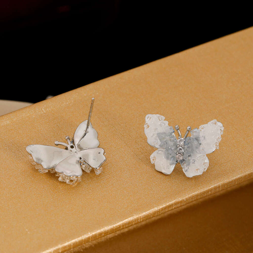 Super Fairy-like Butterfly Crystal Earrings Women With High-end 925 Silver Studs