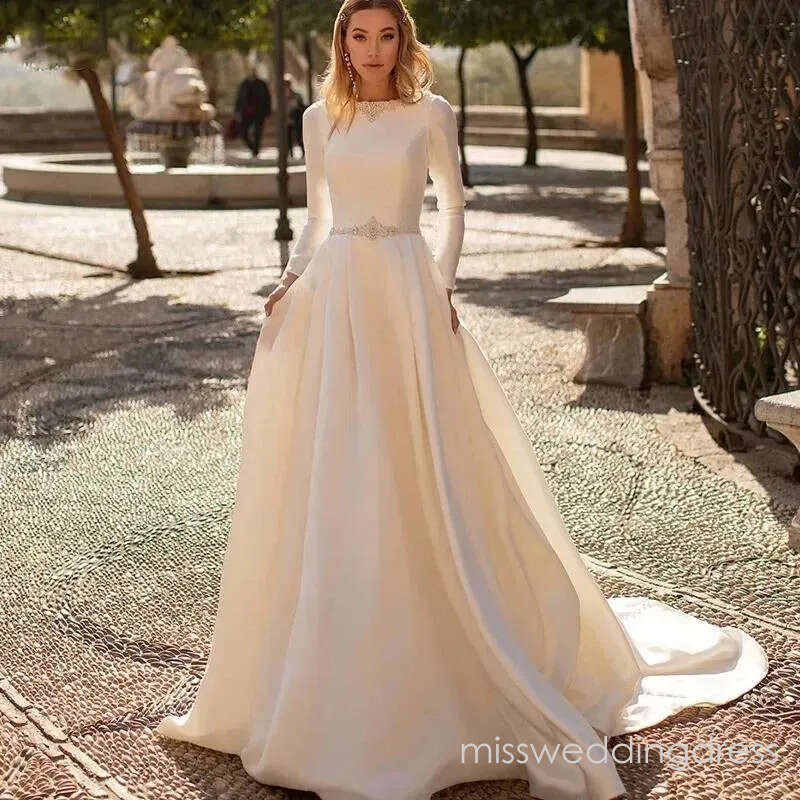 Elegant Long Sleeves Wedding Dress A Line Backles Satin Beading Bridal Gowns With Sweep Train Custom Made Covered Button Back Vestidos De Novia