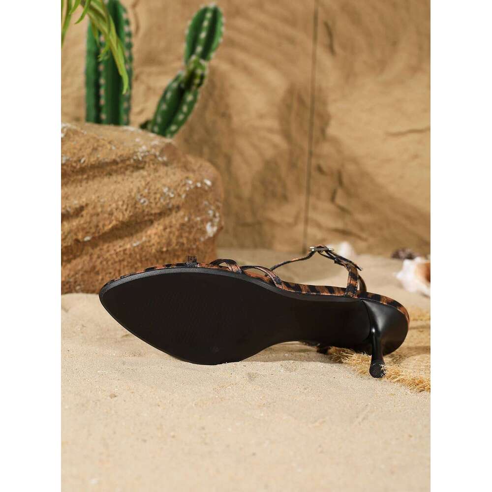 Women's fashionable, elegant, comfortable, simple and versatile high heels, peep-toe breathable stilettos.