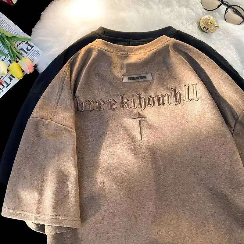 Retro Embroidered Suede Short Sleeve Loose Fit Hip Hop Style Men's T-Shirt Casual Crew Neck Top For Summer In Mainland China