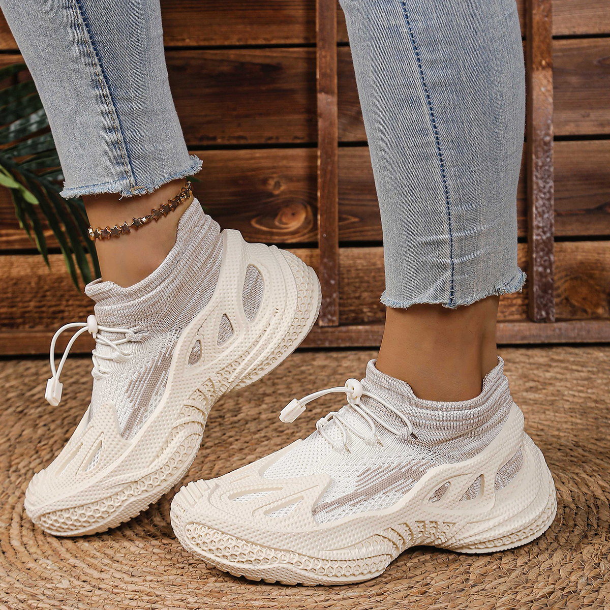 Women's Designer Shoes New Breathable Mesh Sports Shoes Trendy One Foot Casual Thick Soled Sports Shoes Sport oes Breathable Me Slip-On Low-Top C