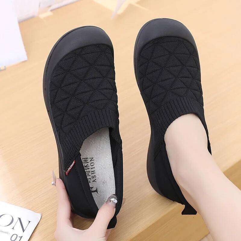 Spring Autumn Fashion New Lightweight and Comfortable Single with Soft Surface One Step Stepping Women's Shoes