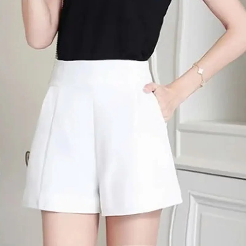 Women Shorts Spring Summer Casual High Waist A-line Shorts Loose Wide Leg Chiffon Shorts Chic Lady Black White Suit Shorts 260306