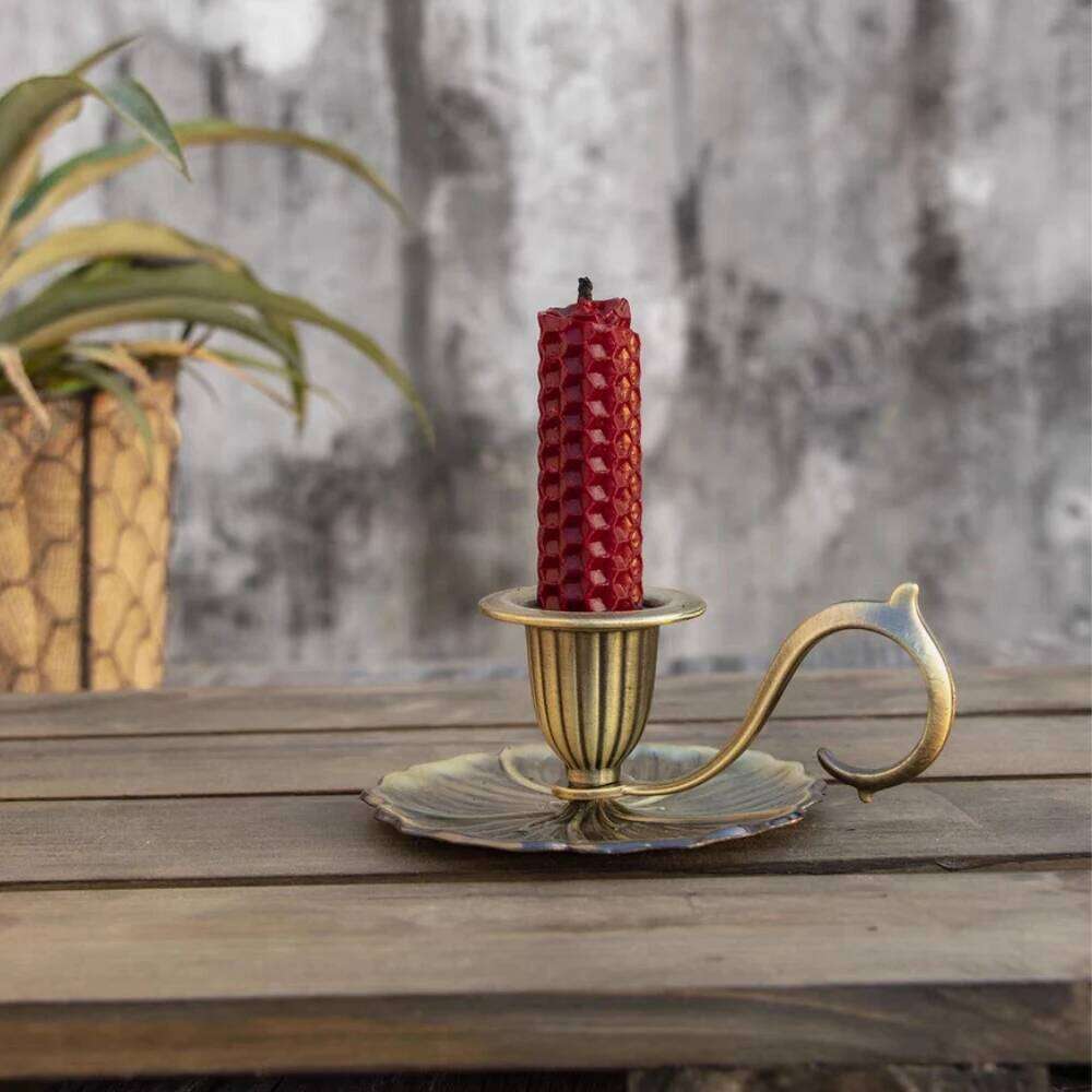 Nordic Candle Holder European Style Antique Candlestick Vintage Hand Held Candelabrum Zinc Alloy Retro Pricket XJ260305