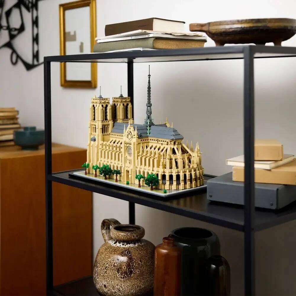 4383PCS Historical Architecture Notre Dame de Building Blocks Paris Landmark Assemble Bricks Toy Gift For Adult Friend Z260305