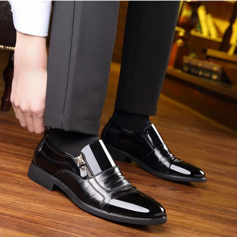 autumn mens leather shoes Sharp pointed outdoor anti slip flat Fashion Business Zipper Footwear Casual comfort male shoes 260305