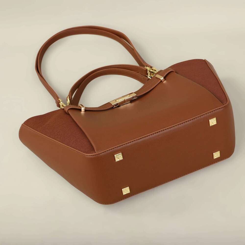 PG New Niche Luxury Shoulder Crossbody Armpit Head Layer Cowhide Leather Ladies Fashion Large Capacity Bag TIANOUDAISHU