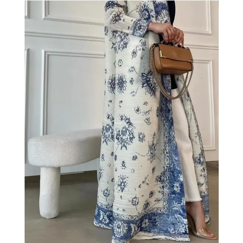 Fashion Saudi Womens Long Gown White Premium Printed Temperament Elegant Pleated Abaya Casual Peplum Holiday Dress Jacket 260228