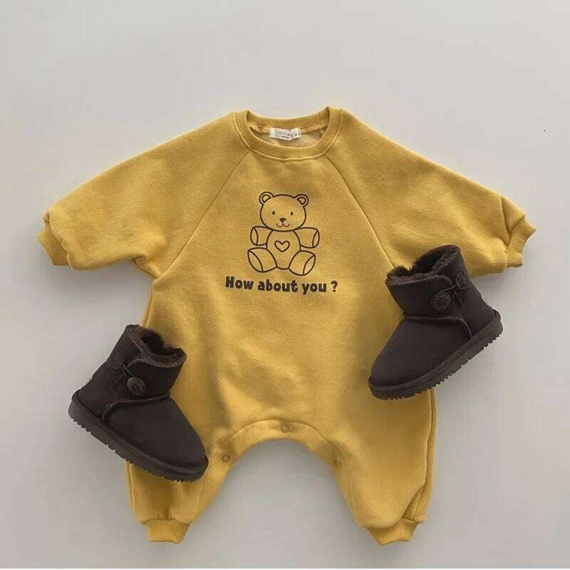 New Autumn Baby Boy Romper Yellow Light Coffee Long Sleeves Round Collar Cartoon Bear Jumpsuit Playsuit Newborn Clothes E3841 Z260306
