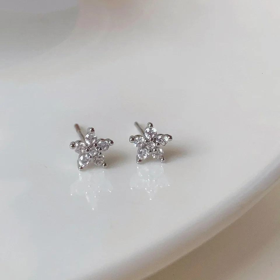 Five-Pointed Star Zircon Earrings S925 Sterling Silver Elegant Trendy Womens Accessories Gift for All Occasions 260303