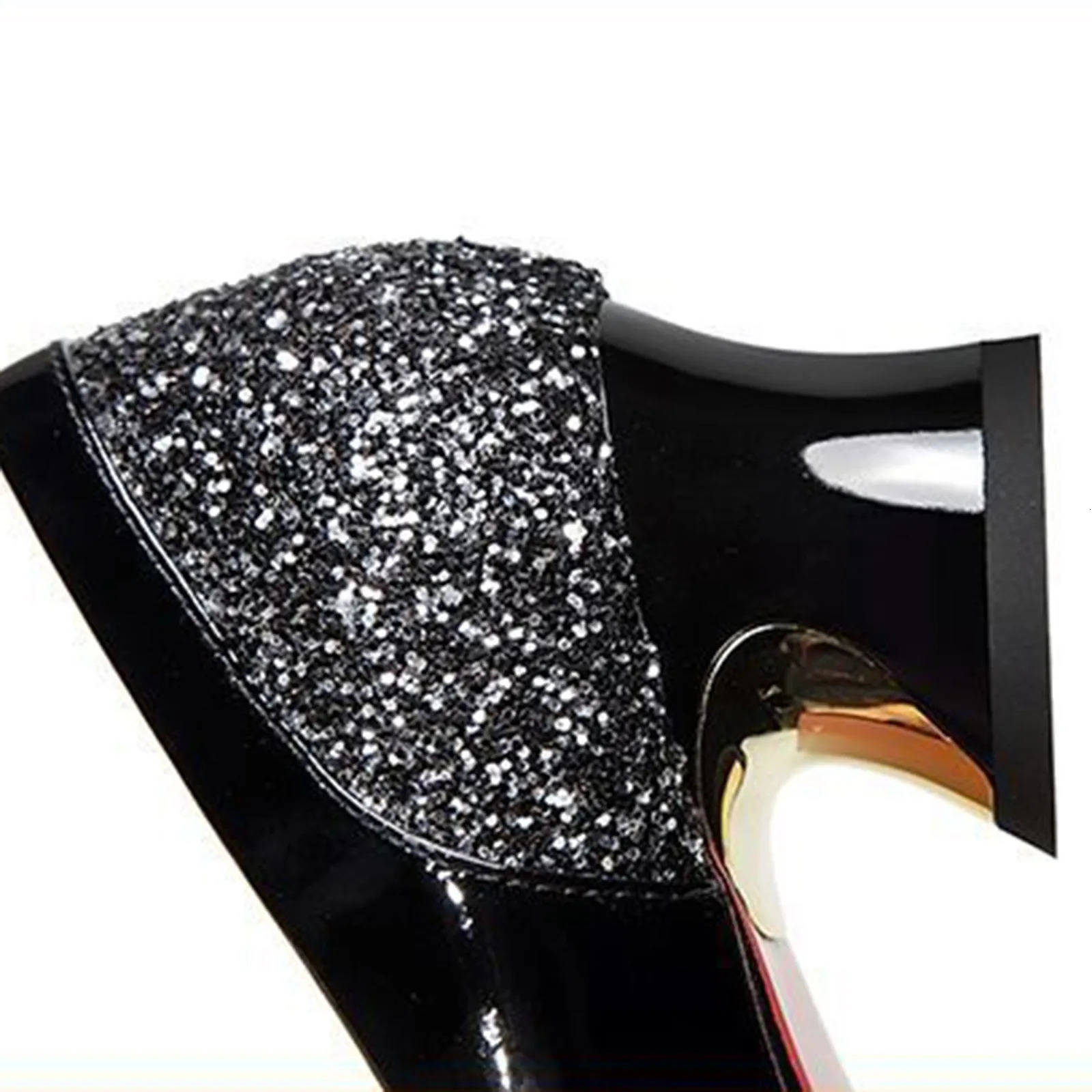 Fashion Womens High Heels Pumps 4CM Low-Heeled Elegant Ladies Wedding Shoes Sexy Red Pointed Toe Shallow Slip-On Party Shoes 260303