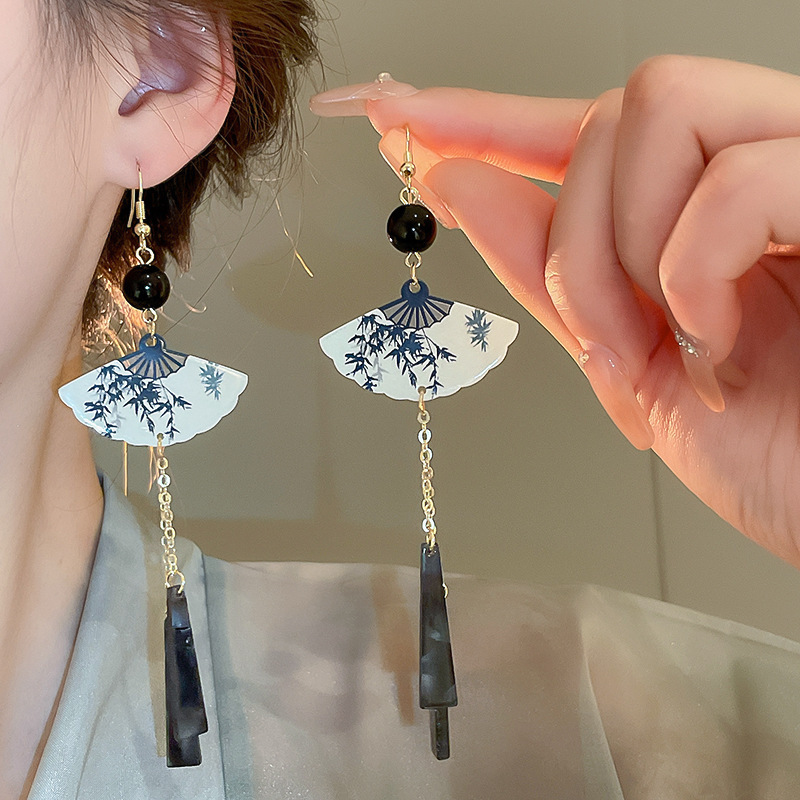 925 Silver Natural Shell Pearl Crystal Jewelry Chinese Ethnic Style Fan Shell Pendent Long Tassel Dangle National Style Earrings for Women Jewelry Gif