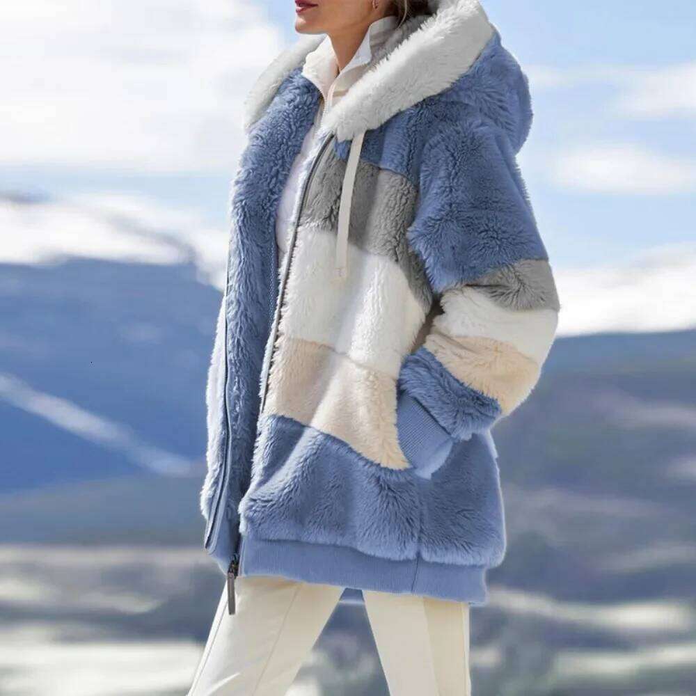 Winter Fashion Women's Coat 2025 Hooded Zipper Spliced Thick Cashmere Women Jacket Stitching Plaid Ladies Coats
