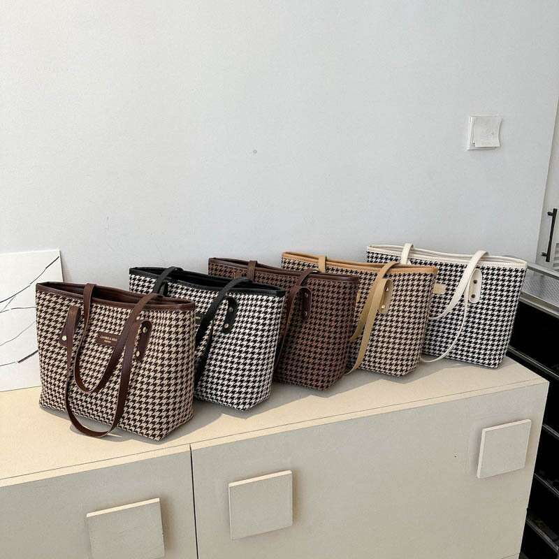 Fashion Commuting Large Capacity Autumn Plaid Trendy Casual New Shoulder Tote Women S Bag XIU LAI SI