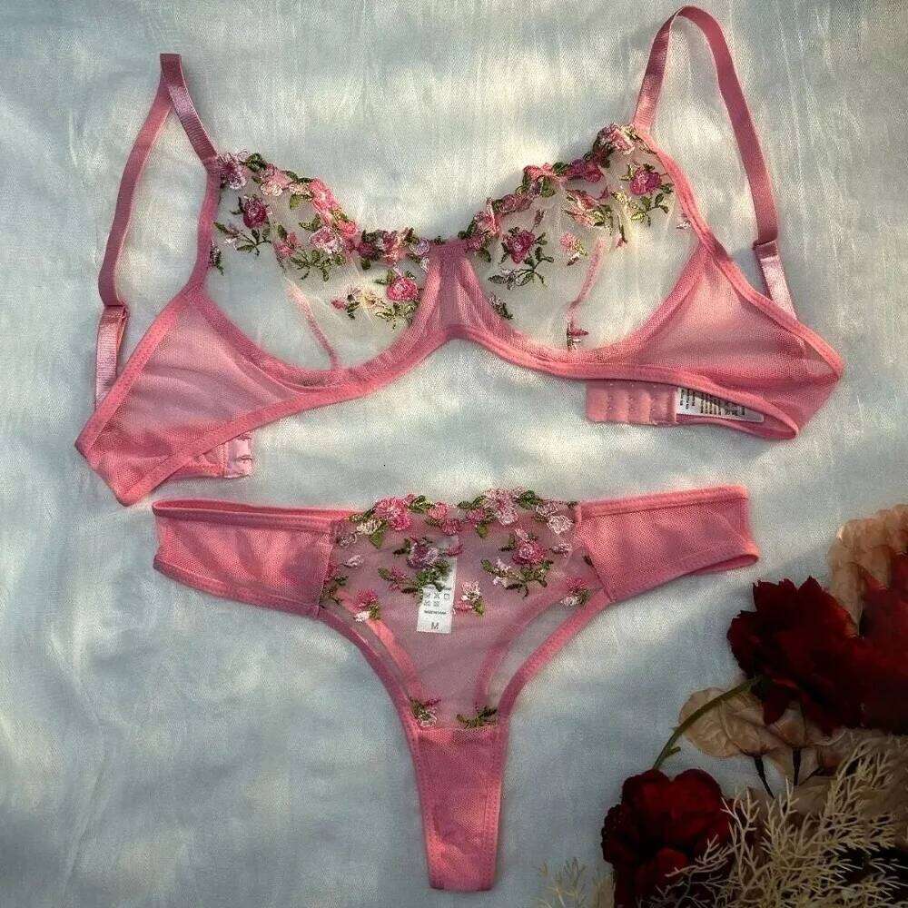 2pcs Sweet Mesh Lace Flower Sexy Embroidery Panties Set Bowknot Intimates Push Up Bra Women