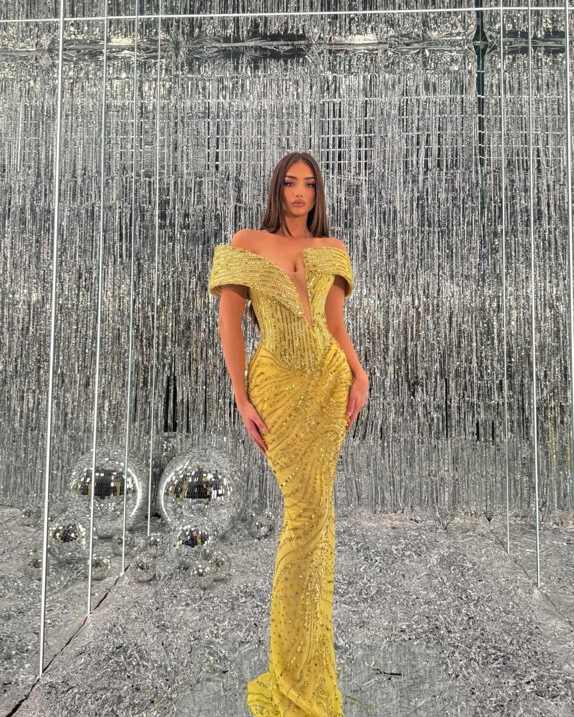 Bling Evening Dresses Mermaid Off Shoulder Sequins Prom Dresses Backless Celebrity Party Gown Customized Vestido De Novia