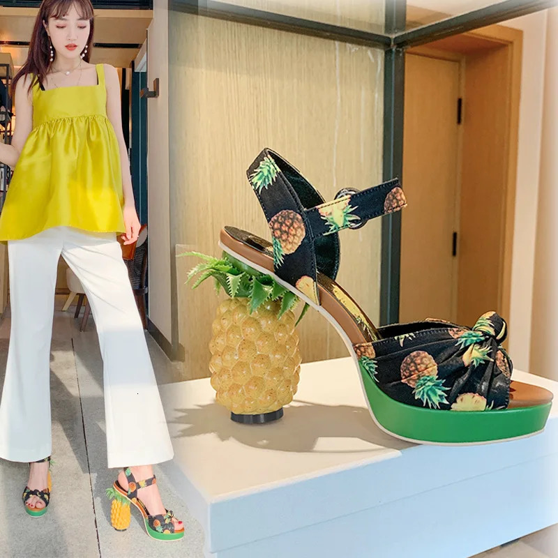 Summer Pink Pineapple Print Open-toe Platform Sandals Sweet Women High-heel Buckle Strappy Women Shoes Lovely Sandalias Mujer 260306
