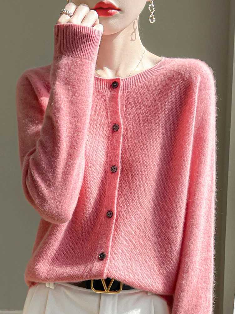Women 100 Merino Wool Cardigan Soft O-Neck Cashmere Sweater OL Buttoned Knitwear Casual Top Clothing Korean Style M260306