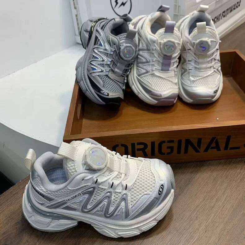 Kids Sports Rotating Button Children Running Shoes Soft Bottom 2026 Brand New Boys Girls Casual Sneakers Handsome Non-slip 26Y0304