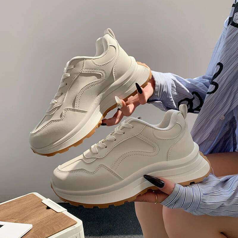 Women sneakers 2025 Spring Women's sports shoes New Fashionable Thick soled Ladies Casual Shoes