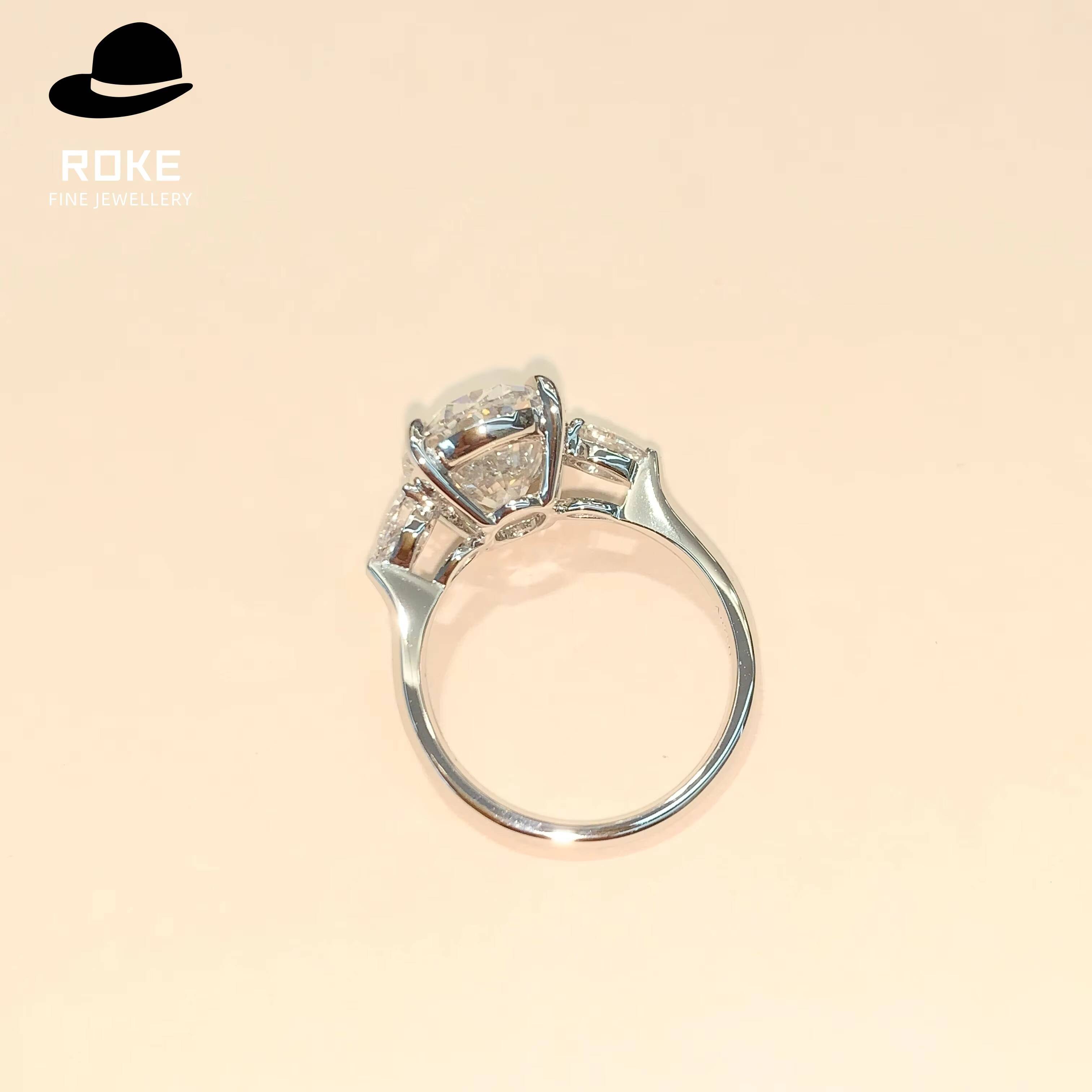 Brilliant IGI/ Lab-grown Oval Diamond 9-18K White Gold 5ct Ladies Hiphop Wedding Ring Bar Setting