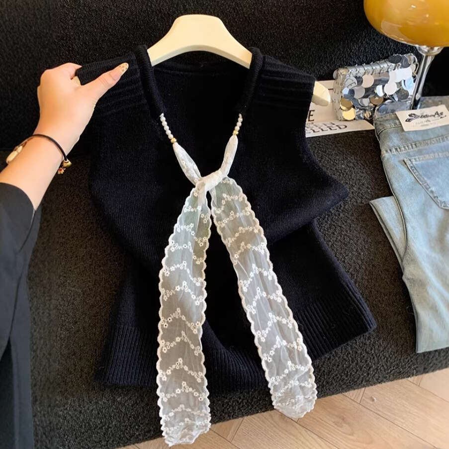 French-style lace ribbon V-neck knitted for women 2026 sleeveless vest Designer fashionable and versatile top A10499