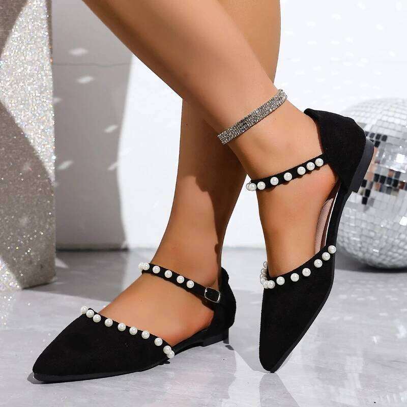 2025 Summer New Women's Simple Fashion Sandals with Beaded Buckle and Strap Design Comfortable Flat Shoes