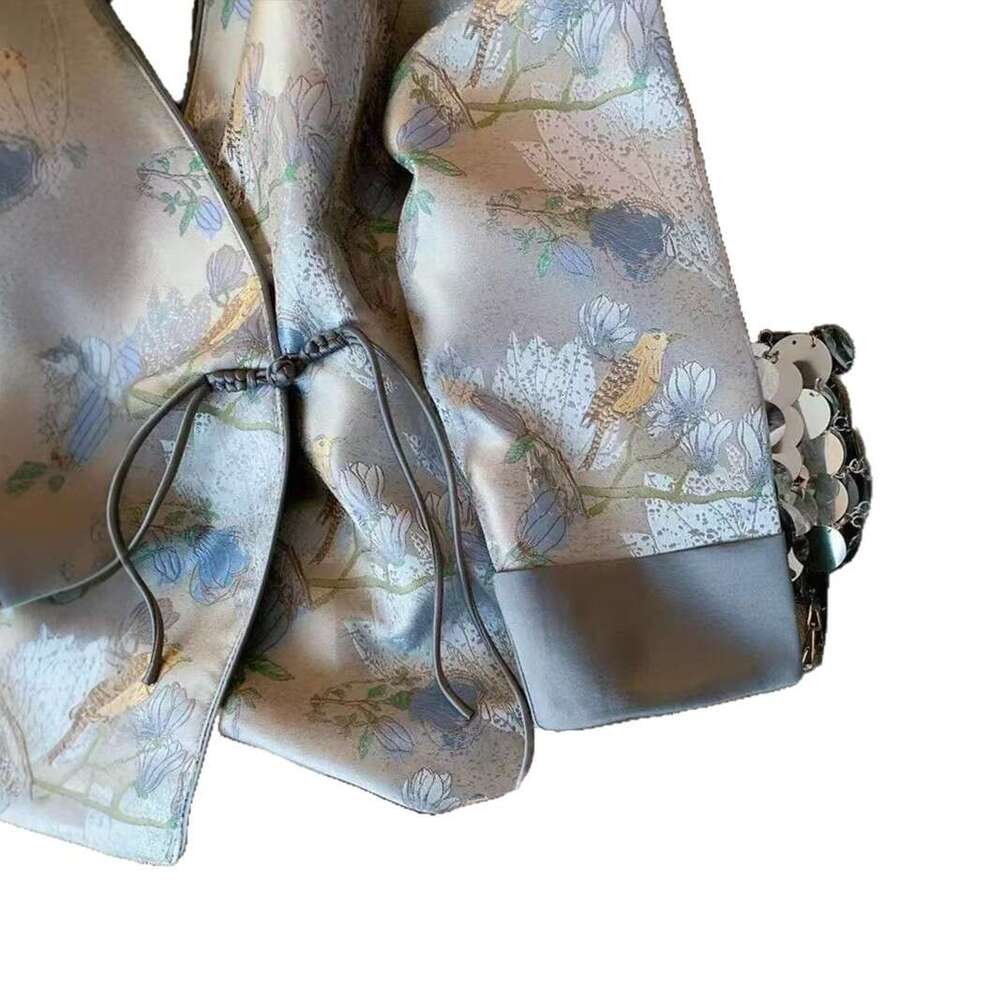 Mardi Hefxessdr Embroidered Jacket Women's Vintage Satin Button up Top Spring Season Revamped Tang Costume Versatile style shirt women's clo