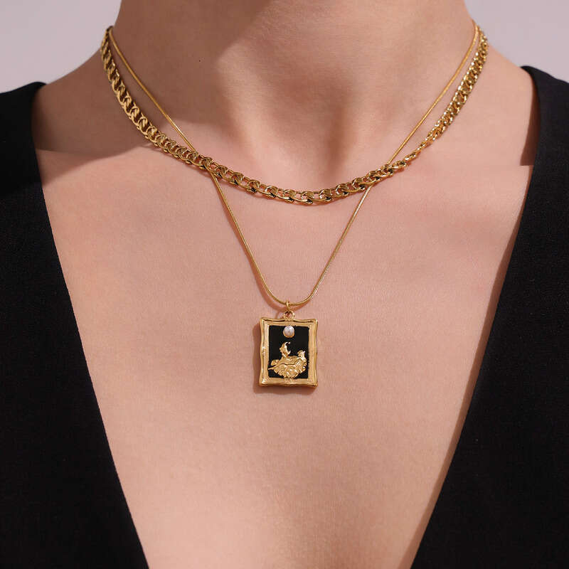 Women's Vintage Necklace: Stainless Steel Pendant Necklace, Double-layered Collarbone Chain 18k Gold Plated Fashionable Unique Versatile Unisex D - view 3