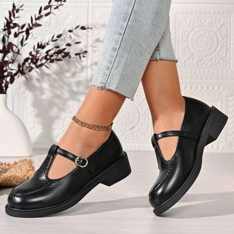 2026 New Women's One Word Buckle Flat Follow Simple Solid Color Classic Casual Shoes