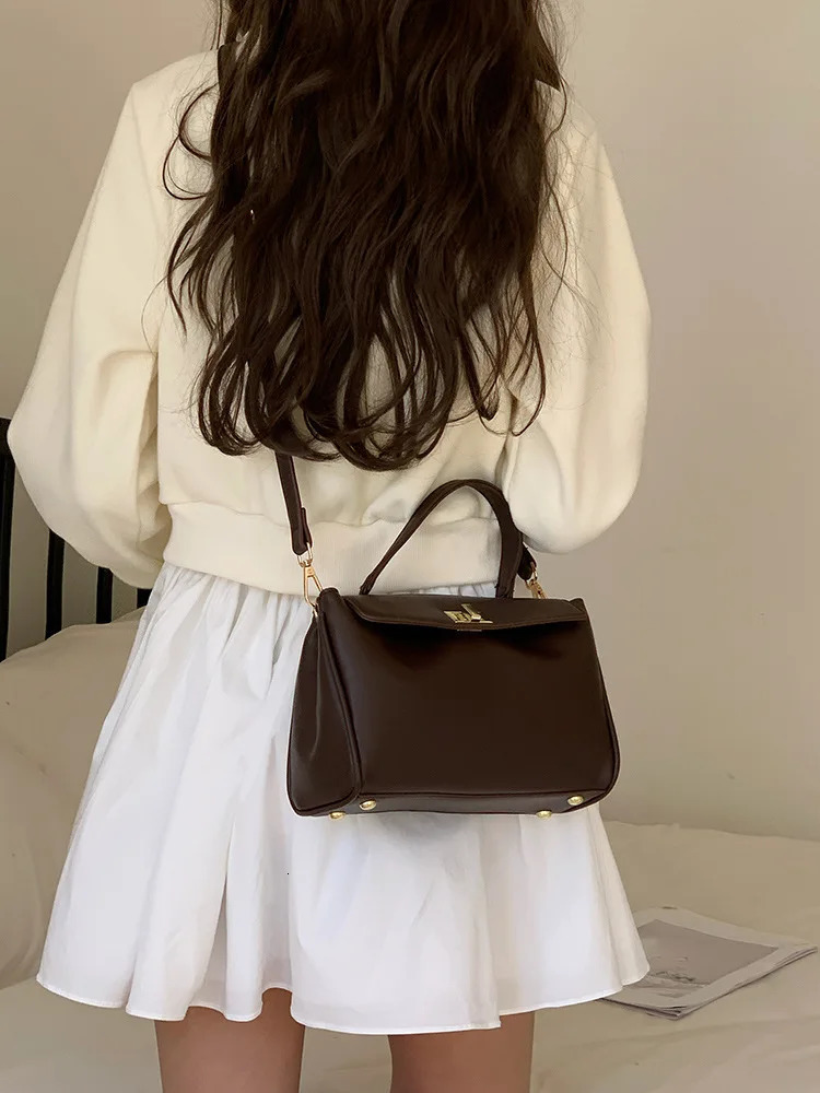 Fashion Women flap Shoulder Bag small PU Leather Crossbody Bags for female Trend Handbags Cell Phone Purse bolsa 260227