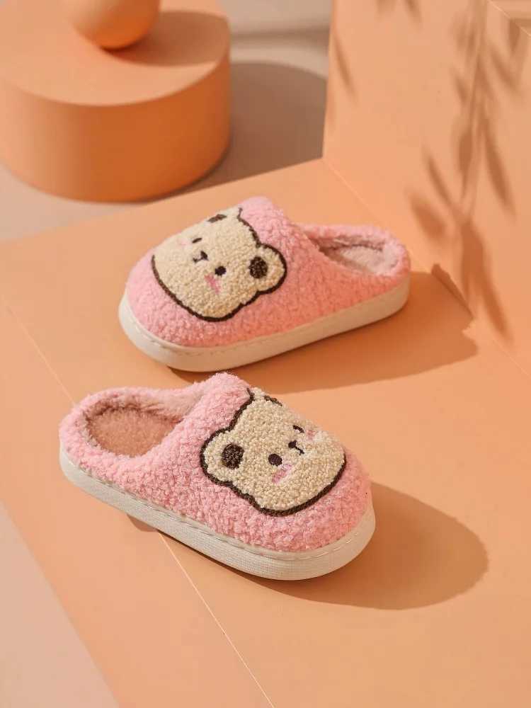 2025 New Boys and Womens Winter Slippers Fashionable Simple and Cute Bear Cotton Slippers Warm Autumn and Winter Home Slippers S260305