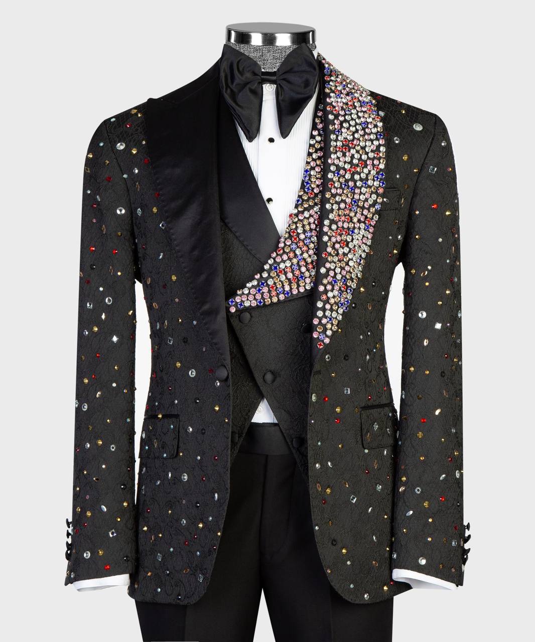 Luxury Men Suits Rhinestone Peaked Lapel Jacquard Blazer 3 Pieces Tailor-Made Jacket One Button Groom Customized Coat Vest Pants Plus Size